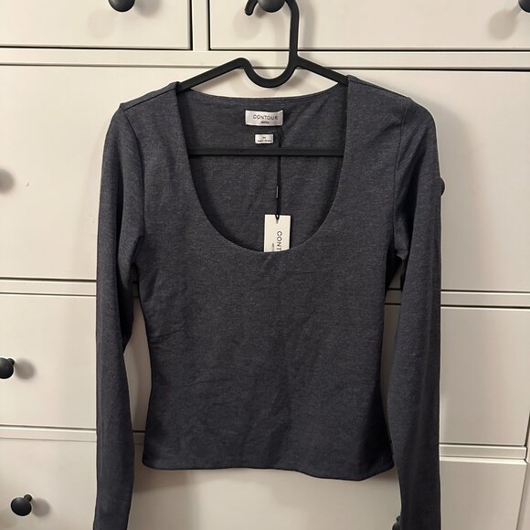Aritzia Contour Scoopneck Longsleeve in Heather Charcoal (Grey) size Medium - Picture 2 of 4